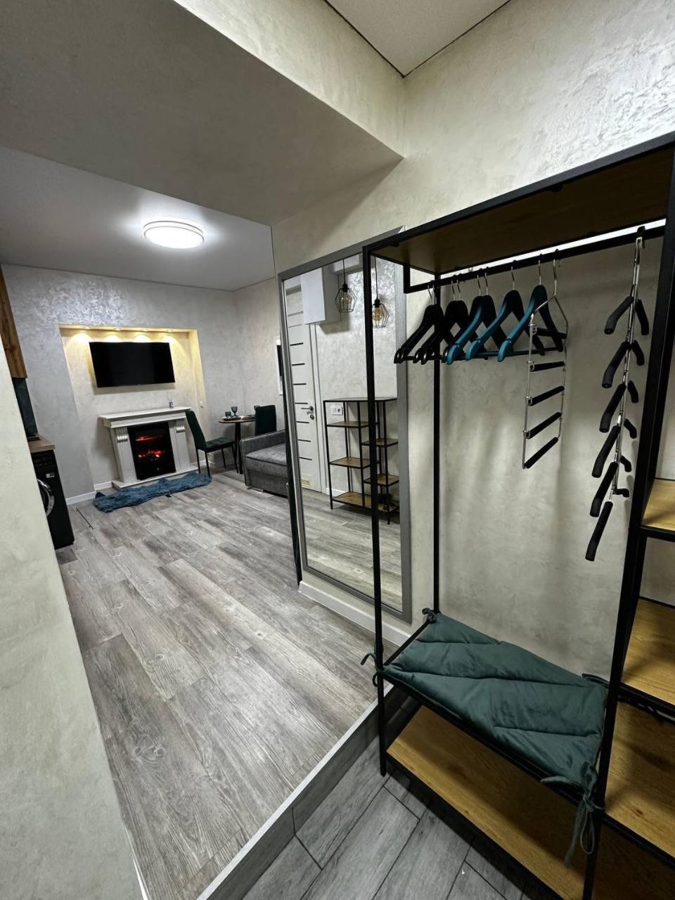 White Rooms On City Center Lviv Ngoại thất bức ảnh